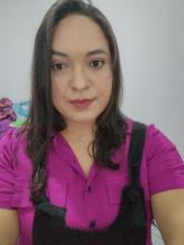 Profile picture for user Aline de Melo Vieira