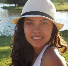 Profile picture for user Mayara Costa e Silva